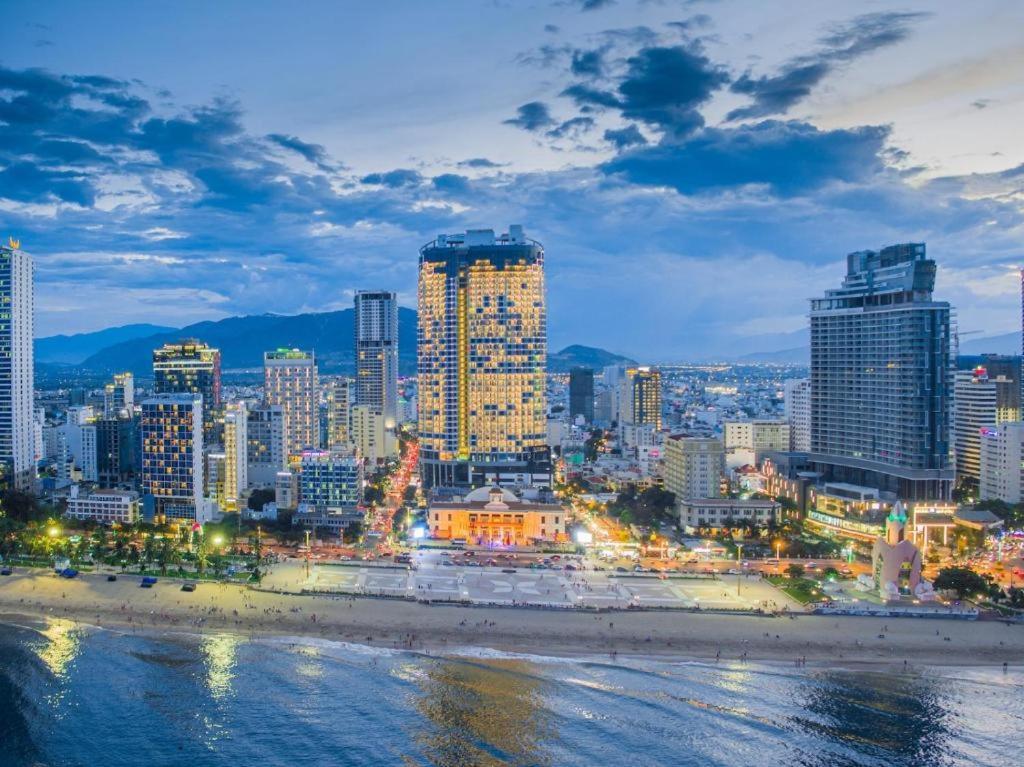 Panorama Luxury Sea View Apartment Нячанг Экстерьер фото
